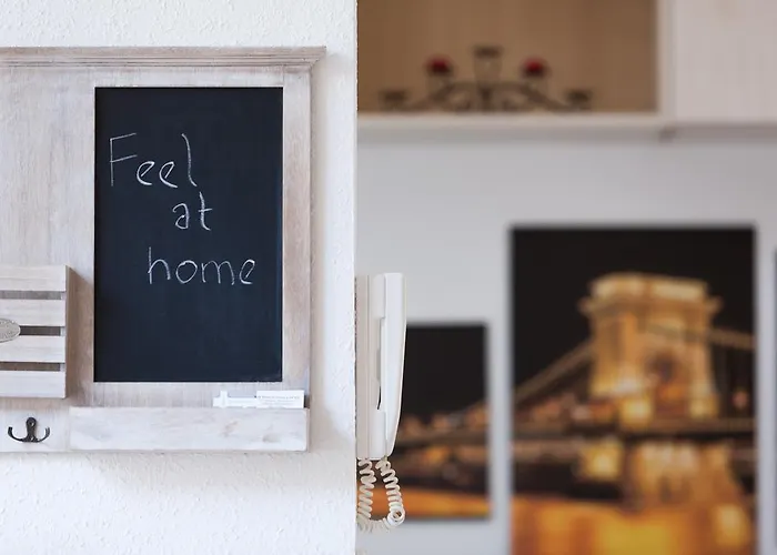 Apartament Feel At